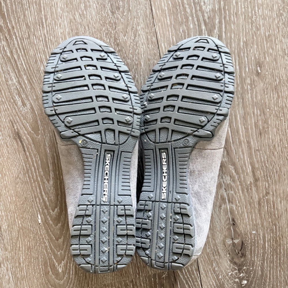 Skechers Bikers Shoes Women's Size 7 Gray Leather Relaxed Fit Slip On Loafers - Picture 5 of 9